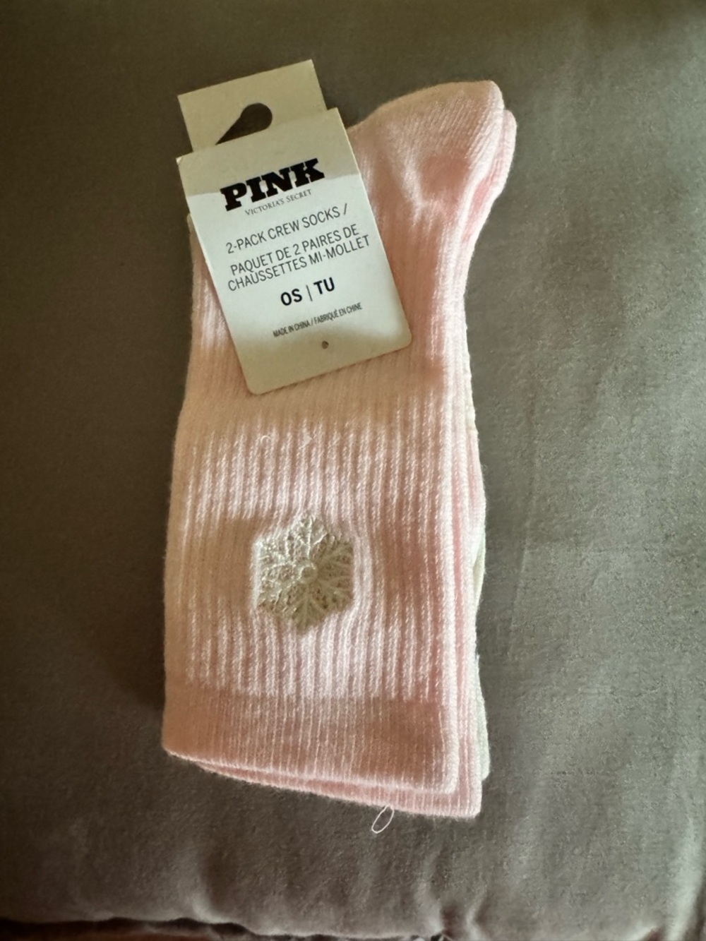 PINK Victoria's Secret Two-Pack Men's Crew Socks - Light Pink & Cream - Picture 2 of 4